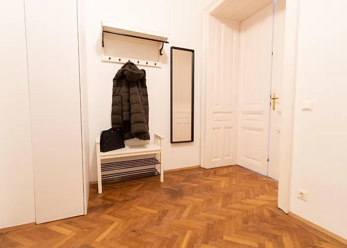 Apartment Mariahilfer Strasse *